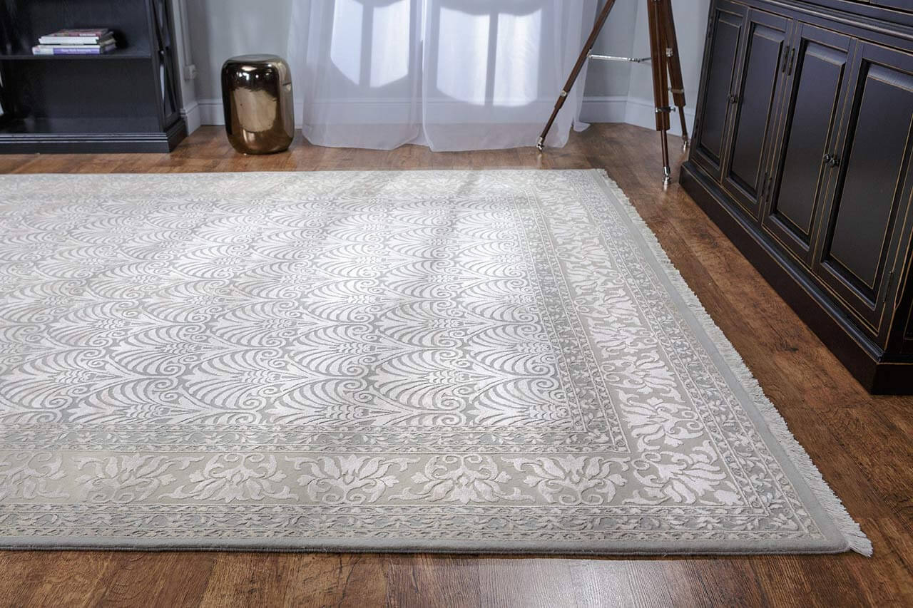 Неоклассический ковёр в интерьере